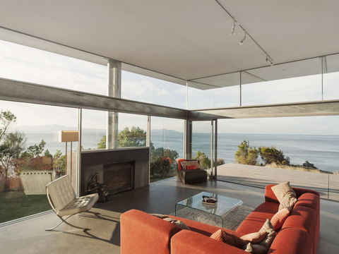 Avalon Coastal Retreat - Accommodation Brisbane 1