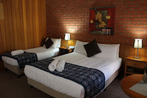 Bakery Hill Motel - Accommodation Brisbane 2