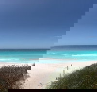 Barefoot Beach House - Accommodation Brisbane