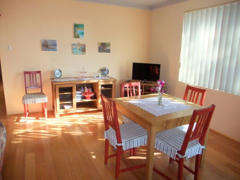 Beach Stay Dee Why - Accommodation Brisbane 1
