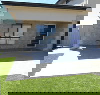 Blue Door Retreat - Accommodation Brisbane