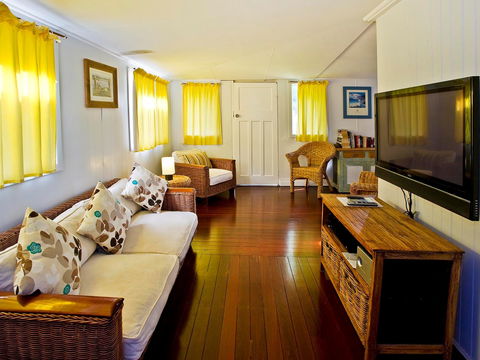 Blue River Shack - Accommodation Brisbane 0