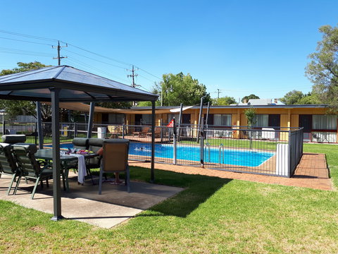 Cootamundra Gardens Motel - Accommodation Brisbane 1