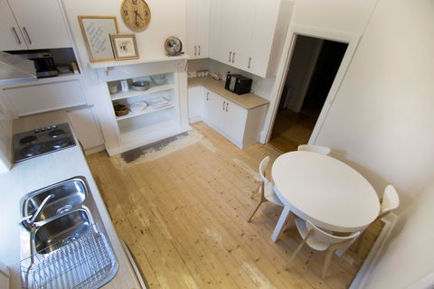 Doreen's - Accommodation Brisbane 1