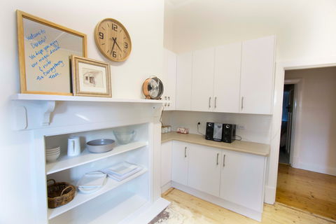Doreen's - Accommodation Brisbane 2