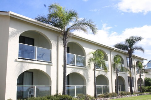 Edgewater Gardens - Accommodation Brisbane 1