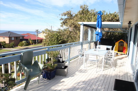 Golf At Glasshouse Rocks - Accommodation Brisbane 2