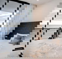 Iconic Kirra Beach Resort - Accommodation Brisbane