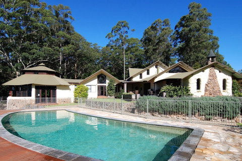 Indooroopilly - Accommodation Brisbane 0