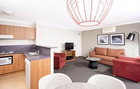 Mantra On Northbourne - Accommodation Brisbane 1