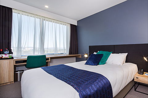 Mantra MacArthur Hotel - Accommodation Brisbane 1