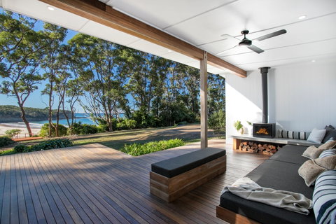 Pebbly Beach Escape - Accommodation Brisbane 0