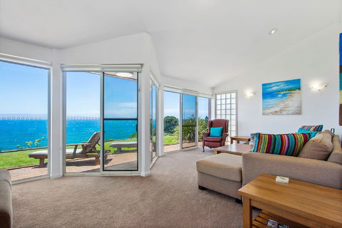 Penguin Head Retreat - Accommodation Brisbane 0