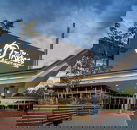 Quality Hotel Dickson - Accommodation Brisbane