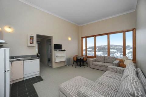 Smiggins Chalet Apartments - Accommodation Brisbane 2