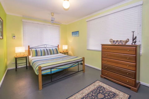 Swell Shack - Accommodation Brisbane 1
