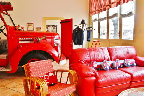 The Fire Station Inn - Fire Engine Suite - Accommodation Brisbane 0