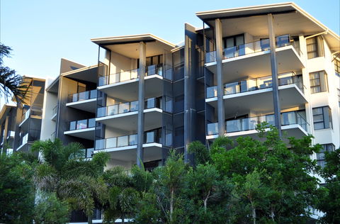 The Bay Apartments - Accommodation Brisbane 0