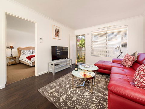 Understated Elegance - Affordable Luxury - Accommodation Brisbane 1