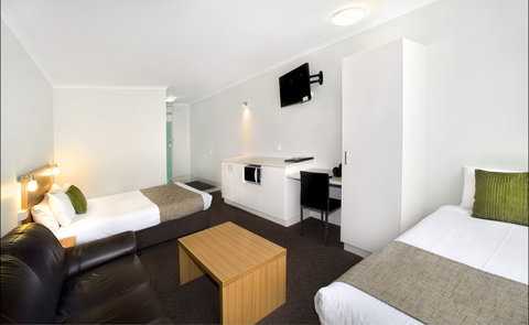 Admiralty Inn - Accommodation Brisbane 1