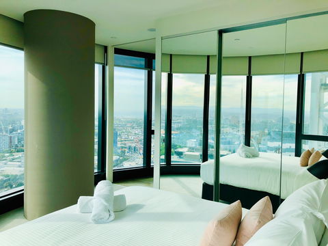 Arise Australia 108 - Accommodation Brisbane 1