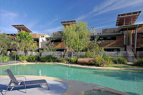 Beach Villa 17, East On Byron - Accommodation Brisbane 1