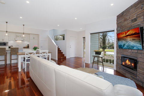 Beyond Bliss Guesthouse Two - Accommodation Brisbane 0