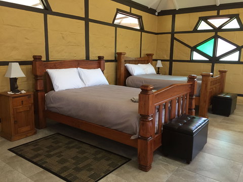 Coonandry Cottage - Accommodation Brisbane 0