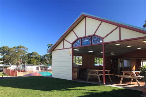 Holiday Haven Swan Lake - Accommodation Brisbane 1
