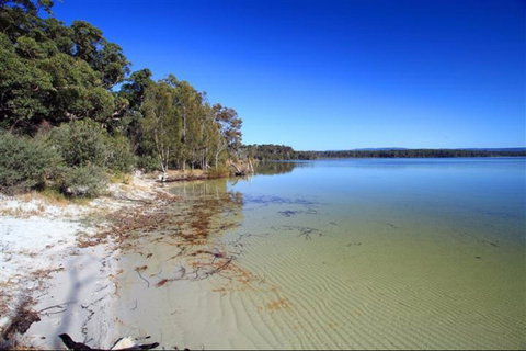 Holiday Haven Swan Lake - Accommodation Brisbane 2