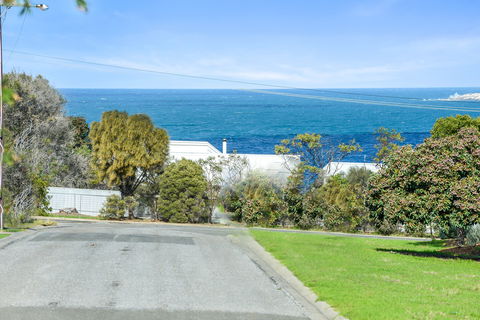 Islandview - Hayborough - Accommodation Brisbane 1