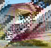 Jettys by the Lake - Accommodation Brisbane
