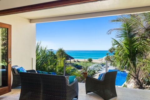 Liapari Beach House - Accommodation Brisbane 1