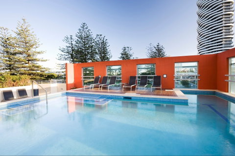 Mantra Broadbeach On The Park - Accommodation Brisbane 1