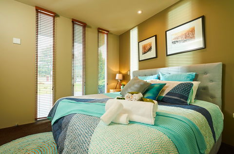 No. 6 Luxury Private Haven - Accommodation Brisbane 0