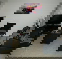 Palm View Holiday Apartments - Accommodation Brisbane