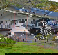 Point Plomer Holiday Cottages - Accommodation Brisbane