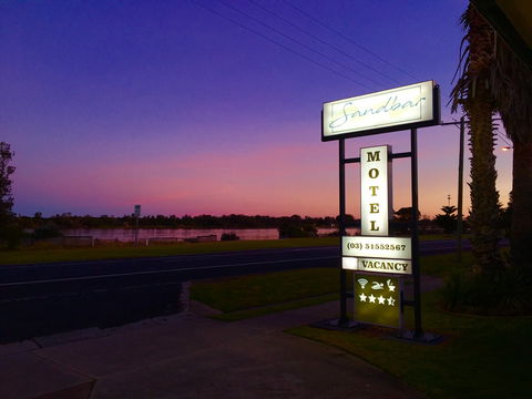 Sandbar Motel Lakes Entrance - Accommodation Brisbane 0