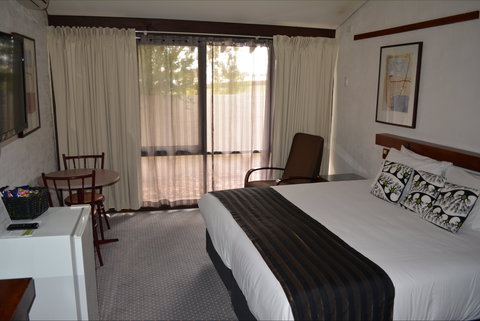 The Apple Inn - Accommodation Brisbane 2