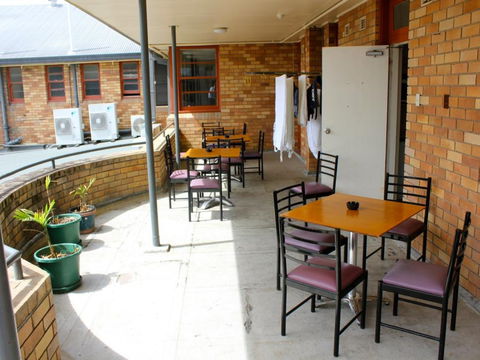 The Belmore Hotel - Accommodation Brisbane 2