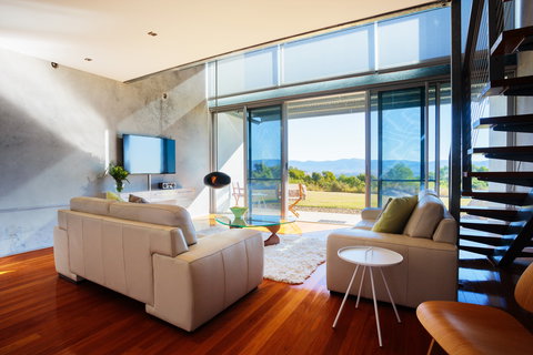 The Bunyip Retreat - Accommodation Brisbane 0