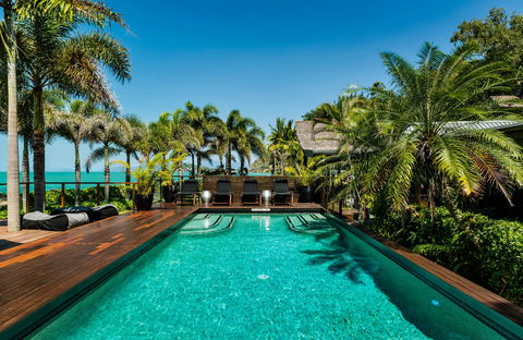 Trinity Beach Palace - Accommodation Brisbane 2