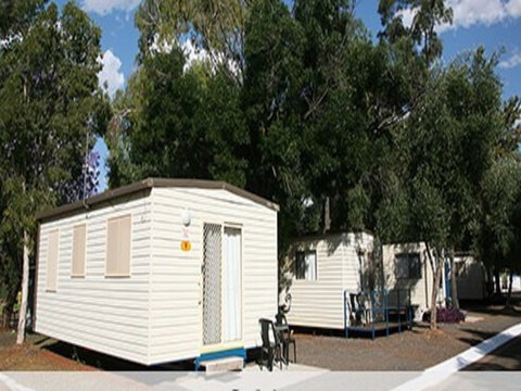 Westview Caravan Park - Open For Essential Travel Only - Accommodation Brisbane 1