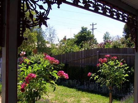 Airleigh - Rose Cottage - Accommodation Brisbane 4