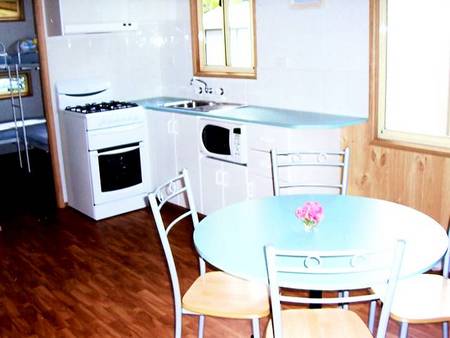Flinders Caravan Park - Accommodation Brisbane 3