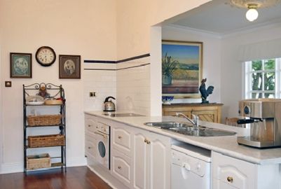 Forest Edge Country House - Accommodation Brisbane 3