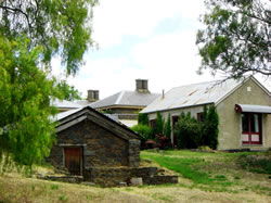 Adelaide Lead VIC Accommodation Brisbane