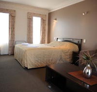 Seymours On Lydiard - Accommodation Brisbane