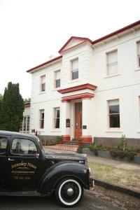 Annesley House - Accommodation Brisbane 0