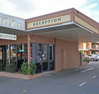Barclay On View Motor Inn